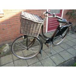 Mooie gazelle damesfiets met voorrek en mand3 versn: