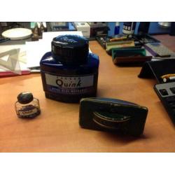 Inktpot groot Parker Quink solv-x royal blue glas groot!