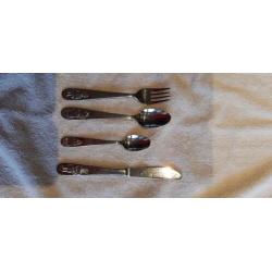4 sets kinderbestek