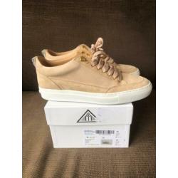 Mason garment tia nude 40,balenciaga mc queen filling pieces