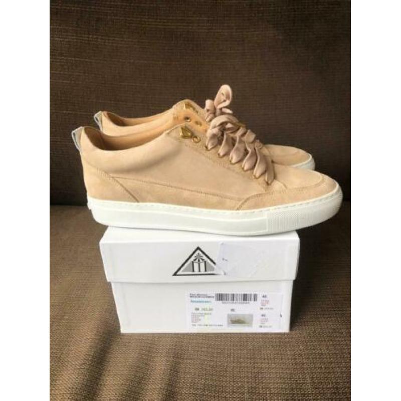 Mason garment tia nude 40,balenciaga mc queen filling pieces