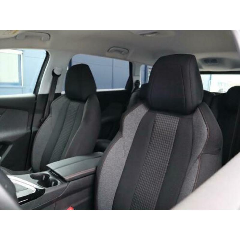 PEUGEOT 5008 1.2 PureTech 130pk BL Executive| Camera| Sensor