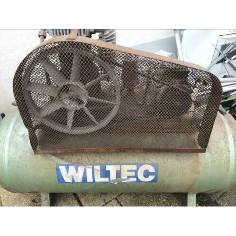 Compressor