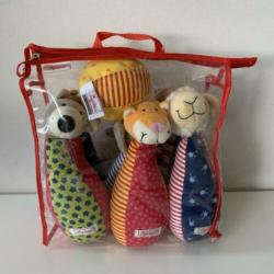 Knuffel kegelspel met bal (rammelaar) van Sigikid