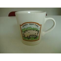 Bekers afb. varken, koe van Cherry Tree Farm -Tams Eng.-Nwst