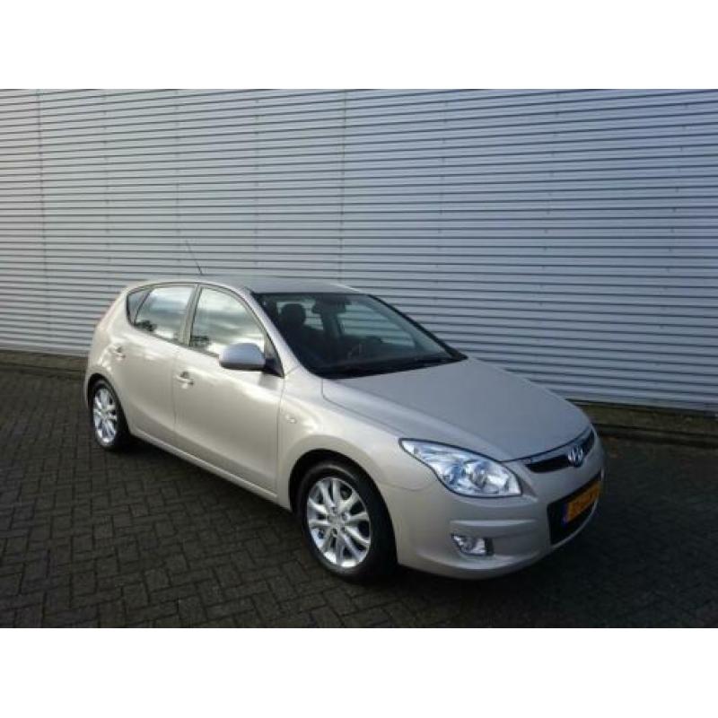 Hyundai i30 1.6 CRDi Style (bj 2008)