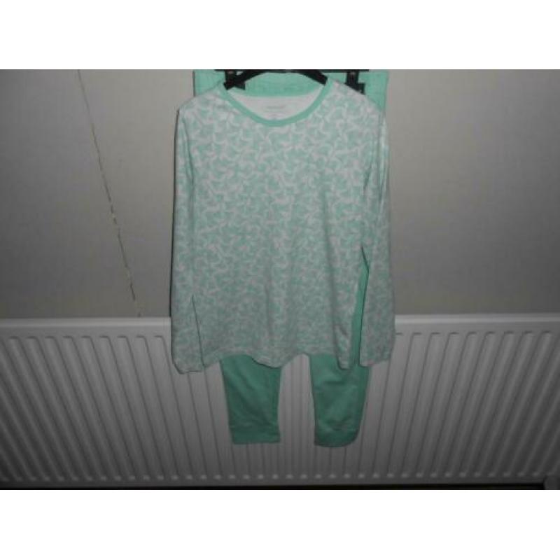 Mooie zomer pyjama maat 146 Name-It (meer pyjama,s)