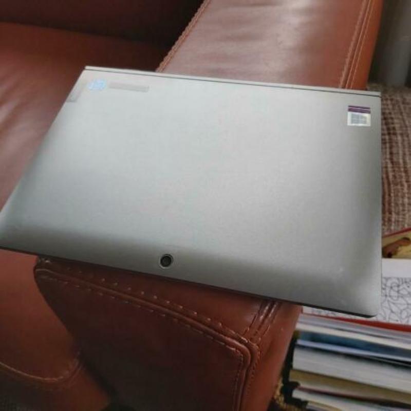 2 in 1 LAPTOP Lenovo Bijna nieuw