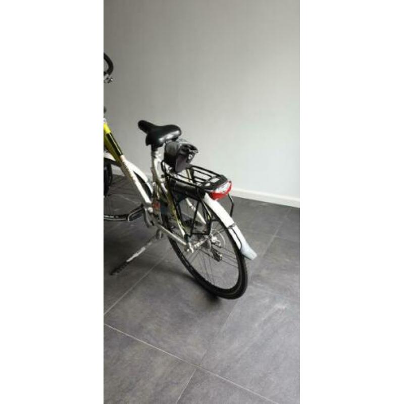 Hele mooie sportieve gazelle fiets te koop