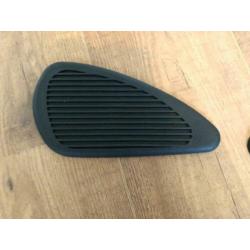 Triumph Bonneville - Scrambler tank pads knee pads