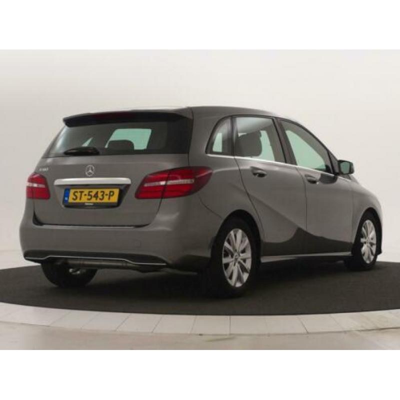 Mercedes-Benz B-Klasse 180 Business Solution Automaat | Navi
