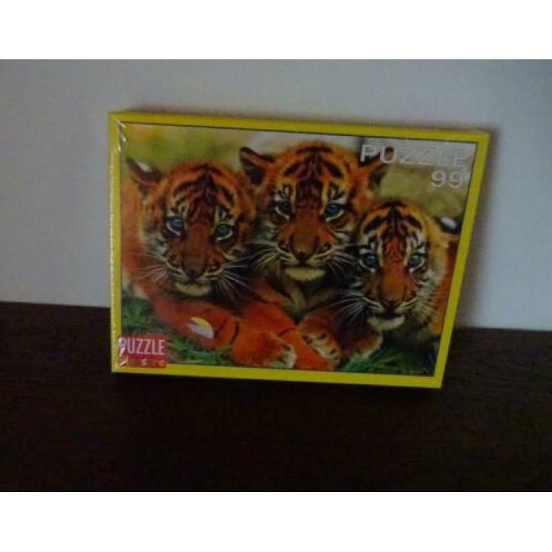 Nieuw 99 stukjes puzzel art NO: AZ 9901/1043, zit nog in de