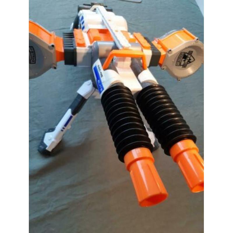 NERF Rhino-fire Elite goed werkend.
