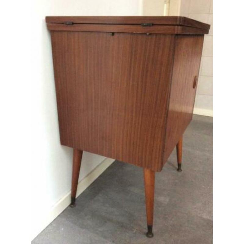 Vintage retro kastje jaren 60