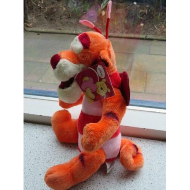 Disney Teigetje merk Nicotoy Tigger Valentijn meet ca 35 cm