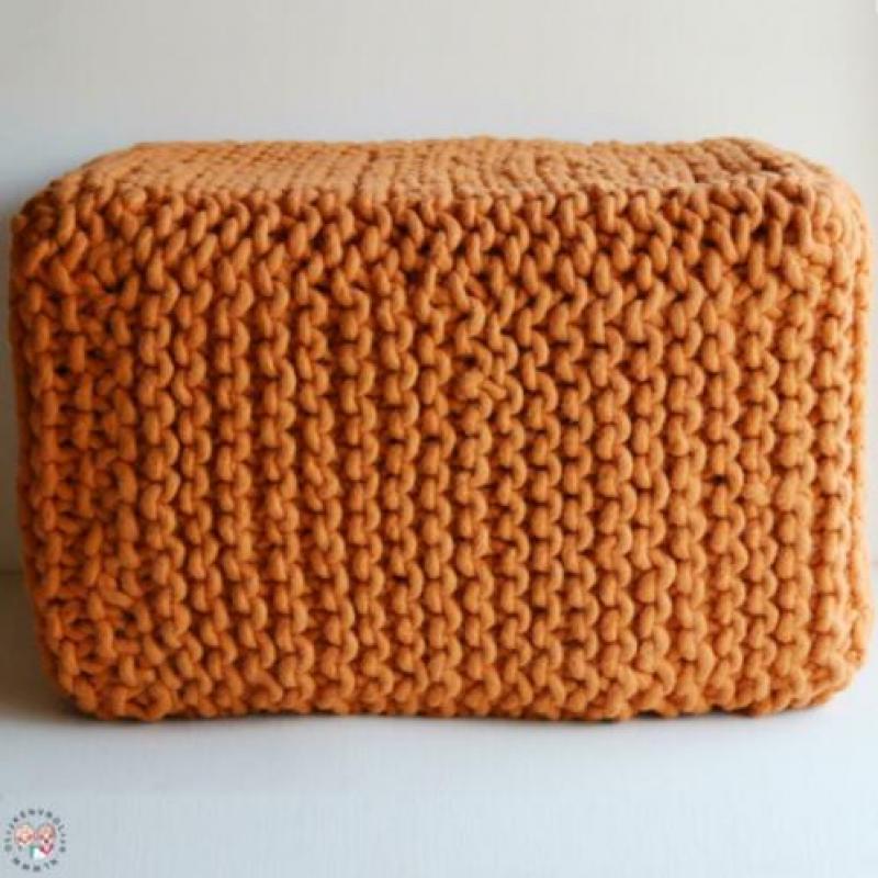 Hocker bankje dikke 100% WOL gebreid o.a. oranje > SALE!