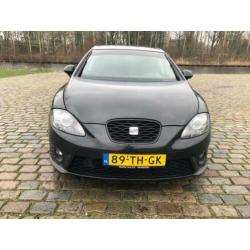 SEAT Leon 2.0 TFSI FR in & exterieur cupra R