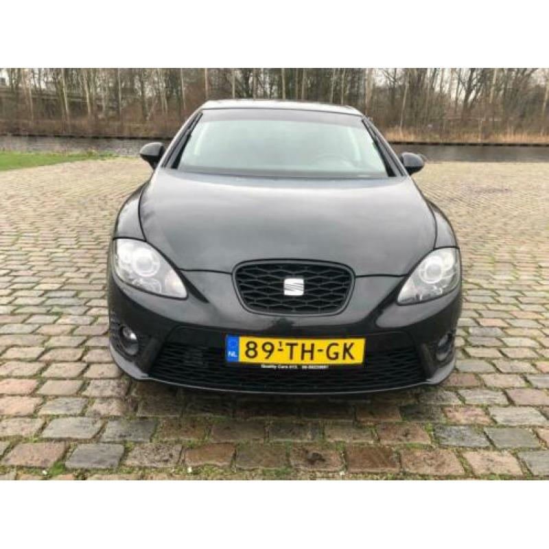 SEAT Leon 2.0 TFSI FR in & exterieur cupra R