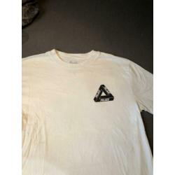 Palace tee size M