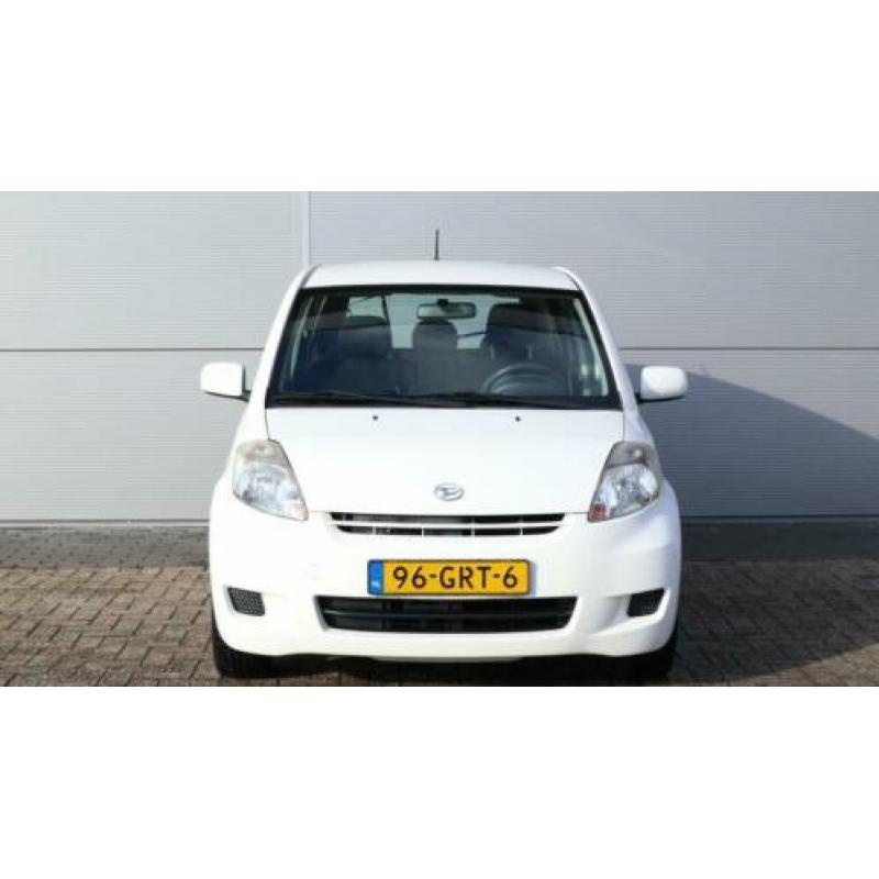 Daihatsu Sirion 2 1.3-16V Sport 4WD / Automaat / LM 14" / Ai