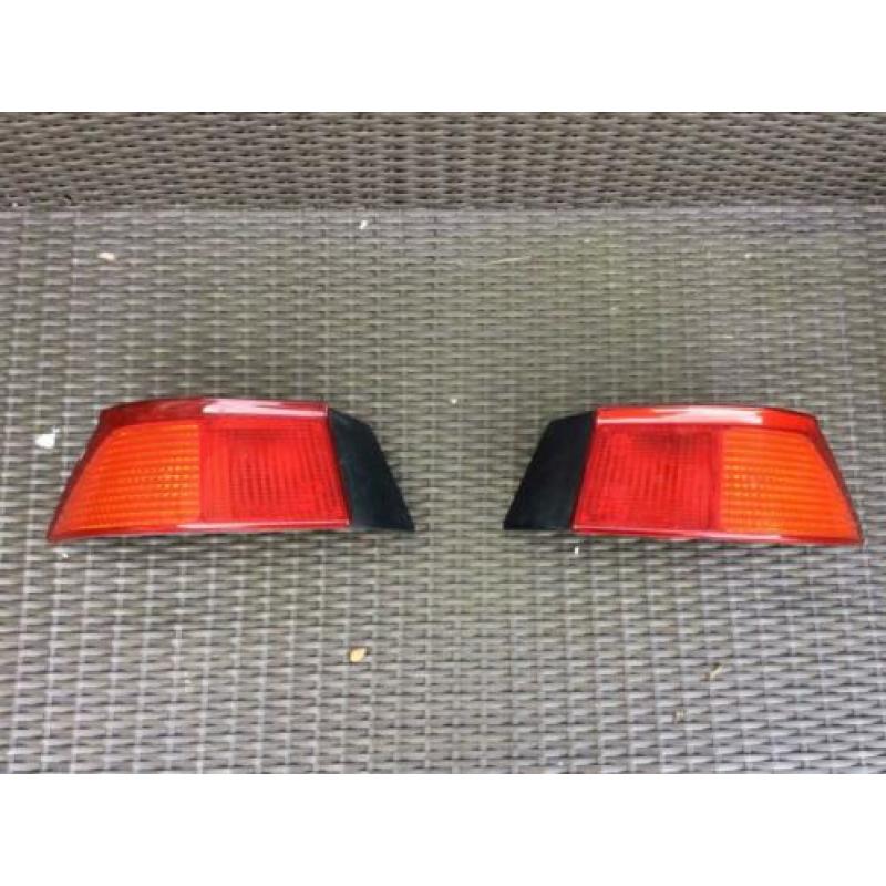 Achterlichten+Knipperlichten voorkant Alfa 145
