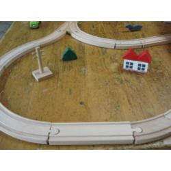 Grote houten trein set Brio Eichhorn 110 delig met haven