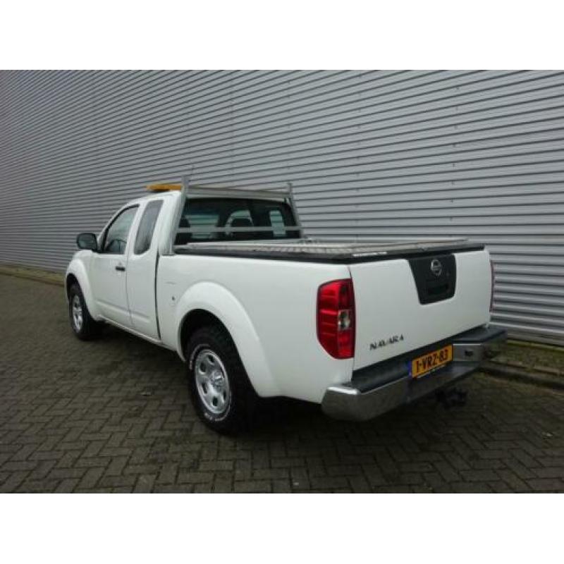 Nissan Navara 2.5 dCi XE 4WD King Cab Airco (bj 2011)