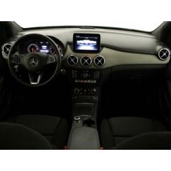 Mercedes-Benz B-Klasse 180 Business Solution Automaat | Navi