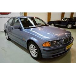Bmw 3-SERIE 323I EXECUTIVE