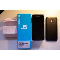 J5 2017