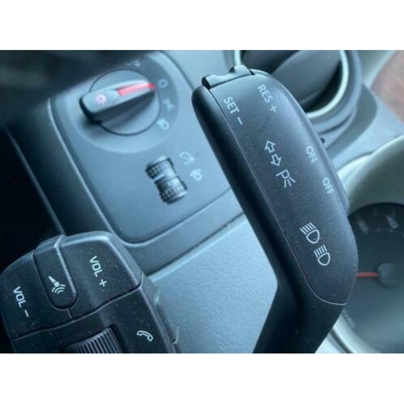 SEAT Ibiza 1.4 Sport-up / 5DRS / Clima / PDC / Cruise