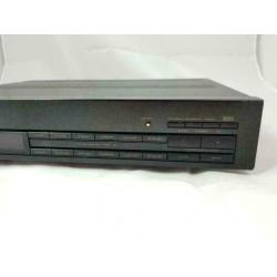Pioneer F-447L fm/am digital synthesizer tuner