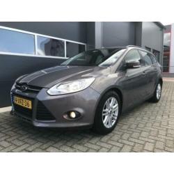 Ford Focus Wagon 1.6 TDCI Titanium airco, PDC, LMV, trekhaak