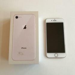 Iphone 8 256GB 18mnd garantie!