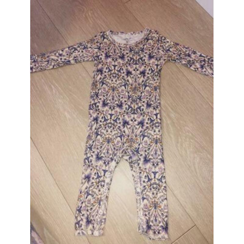 Meisjes kleding maat 74-80
