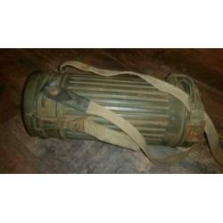 Duits WOII gasmasker gasmaskerbus rubberversterkte draagriem