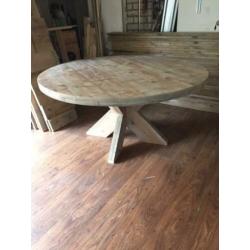 Ronde eettafel van verouderd steigerhout