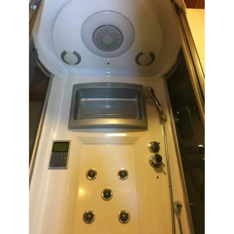 Stoom douche cabine met jets en regendouche rainshower radio