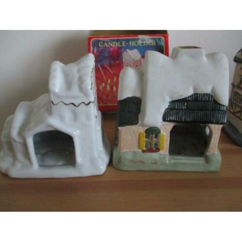 4x kersthuisje/ kersthuisjes (2 van een kerstdorp)