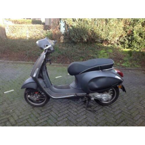 Sloop en zware schade VESPA'S gevraagd
