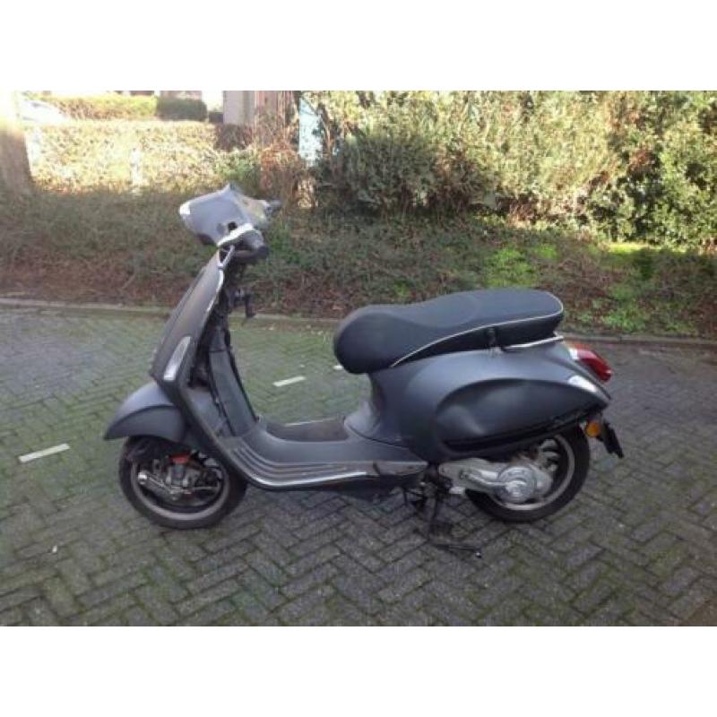 Sloop en zware schade VESPA'S gevraagd