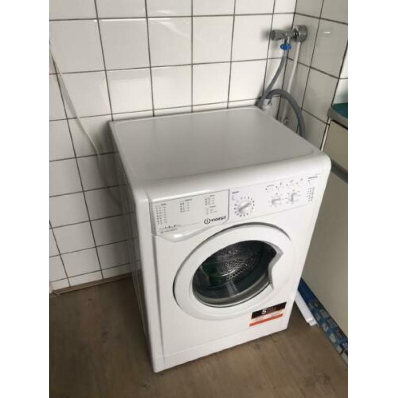 Indesit wasmachine wegens omstandigheden te koop!