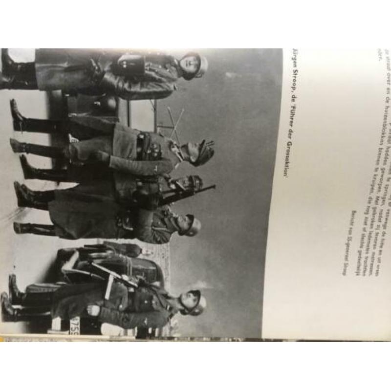 Boek met zeer vele foto’s