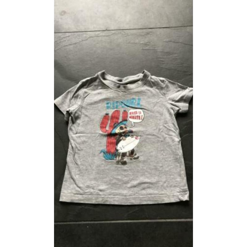 Rip Curl t-shirts jongens maat 104.