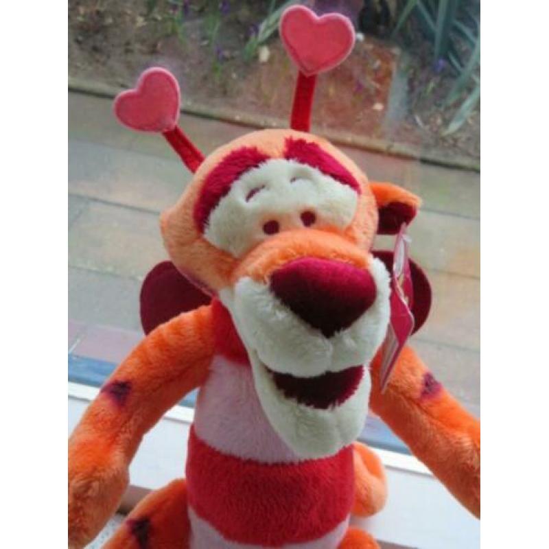 Disney Teigetje merk Nicotoy Tigger Valentijn meet ca 35 cm