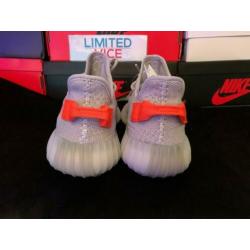 YEEZY 350 "Tail Light" EU 38 - US 5.5 - FX9017