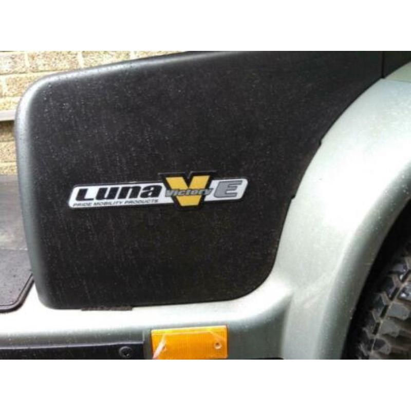 Scootmobiel Pride Luna Victory