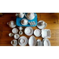 porselein servies Hutschenreuteher 64 delig