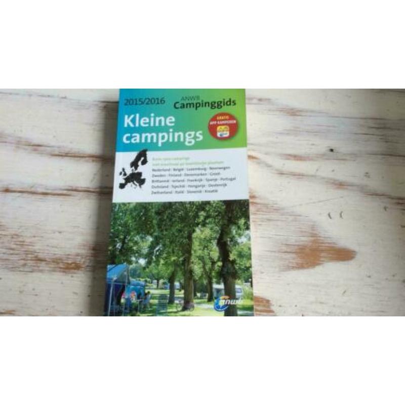Pakket met 14 reisboeken
