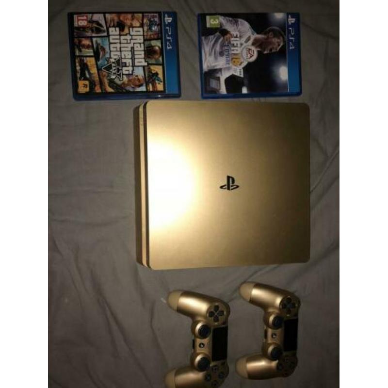 Gold Playstation 4, 2 controles, 2 spellen
